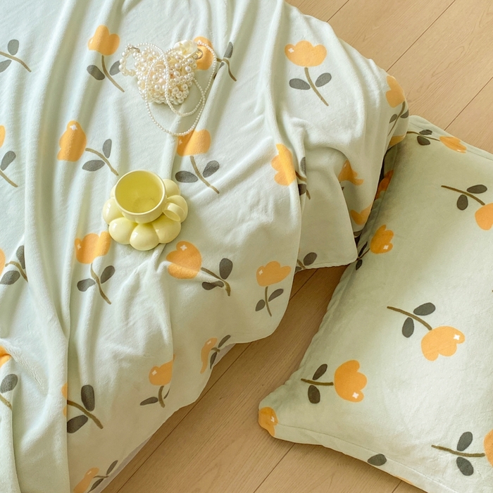 91家纺网 家纺一手货源 找家纺 金盛纺 2025新款高克重牛奶绒印花系列单床单(可定制) 花仙子