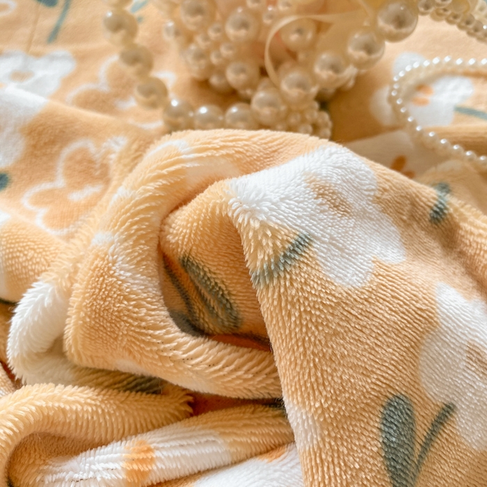 91家纺网 家纺一手货源 找家纺 金盛纺 2025新款高克重牛奶绒印花系列单床单(可定制) 丽人花都