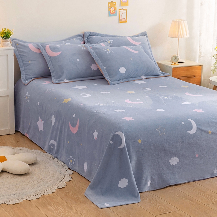 91家纺网 家纺一手货源 找家纺 金盛纺 2025新款高克重牛奶绒印花系列单床单(可定制) 梦幻星空（蓝）