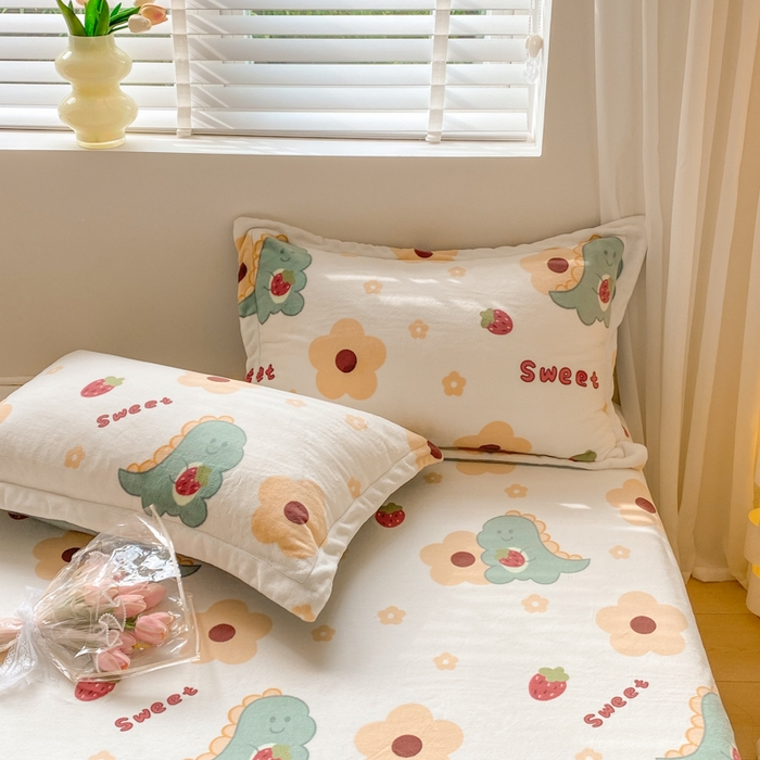 91家纺网 家纺一手货源 找家纺 金盛纺 2025新款高克重牛奶绒印花系列单床单(可定制) 萌萌哒