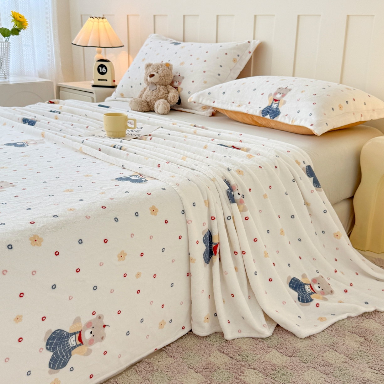 91家纺网 家纺一手货源 找家纺 金盛纺 2025新款高克重牛奶绒印花系列单床单(可定制) 熊熊乐园