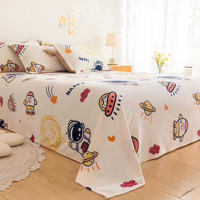 91家纺网 家纺一手货源 找家纺 金盛纺 2025新款高克重牛奶绒印花系列单床单(可定制) 宇航员