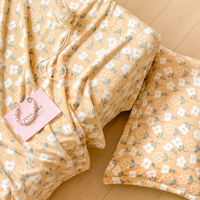 91家纺网 家纺一手货源 找家纺 金盛纺 2025新款高克重牛奶绒印花系列单床单(可定制) 丽人花都