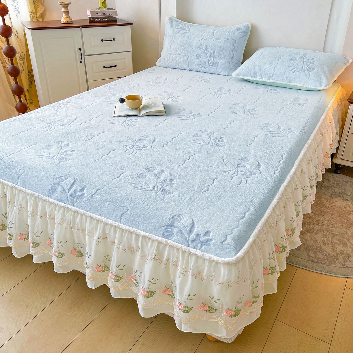 91家纺网 家纺一手货源 找家纺 眠势力 2025新款兔毛绒雕花床笠单件冬季兔兔绒加绒保暖席梦思床垫保护套全包 繁花-霜兰