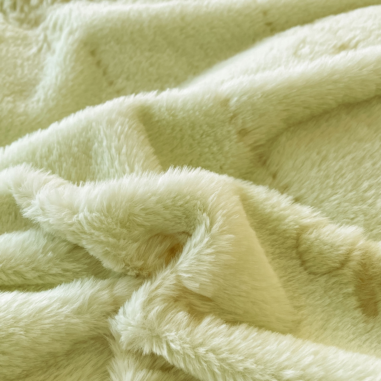 91家纺网 家纺一手货源 找家纺 眠势力 2025新款兔毛绒雕花被套冬季兔兔绒加绒保暖被罩 若溪-绒绿