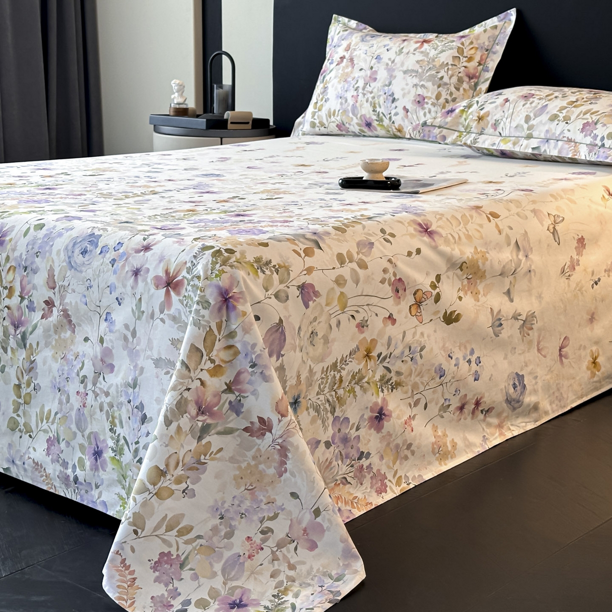 91家纺网 家纺一手货源 找家纺 大柏树 2025新款亲肤舒适全棉纯棉磨单床单 床单单件 花笺集米白