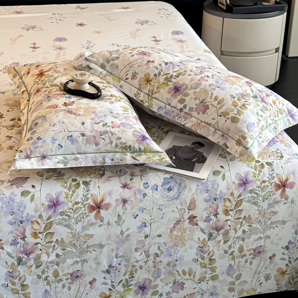 91家纺网 家纺一手货源 找家纺 大柏树 2025新款亲肤舒适全棉纯棉磨单床单 床单单件 花笺集米白