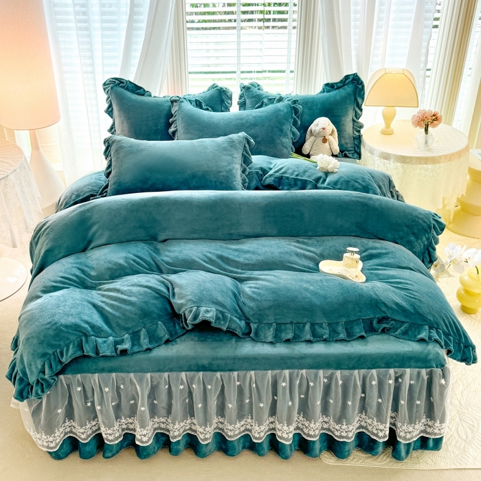 优家居 2025秋冬高克重牛奶绒床裙款四件套纯色蕾丝边花边刺绣法式公主风床裙款被套 灰湖绿