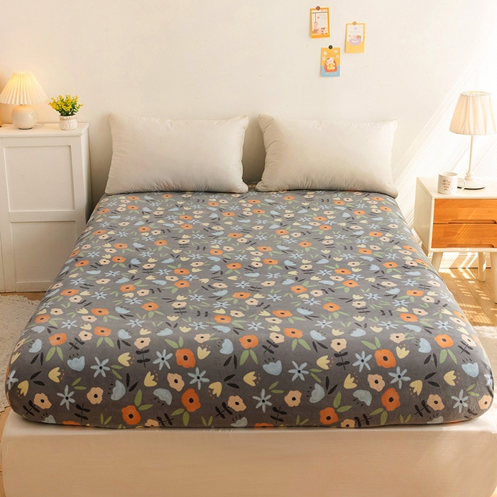 91家纺网 家纺一手货源 找家纺 （总）金盛纺 2025新款高克重牛奶绒印花系列单床笠(可定制)