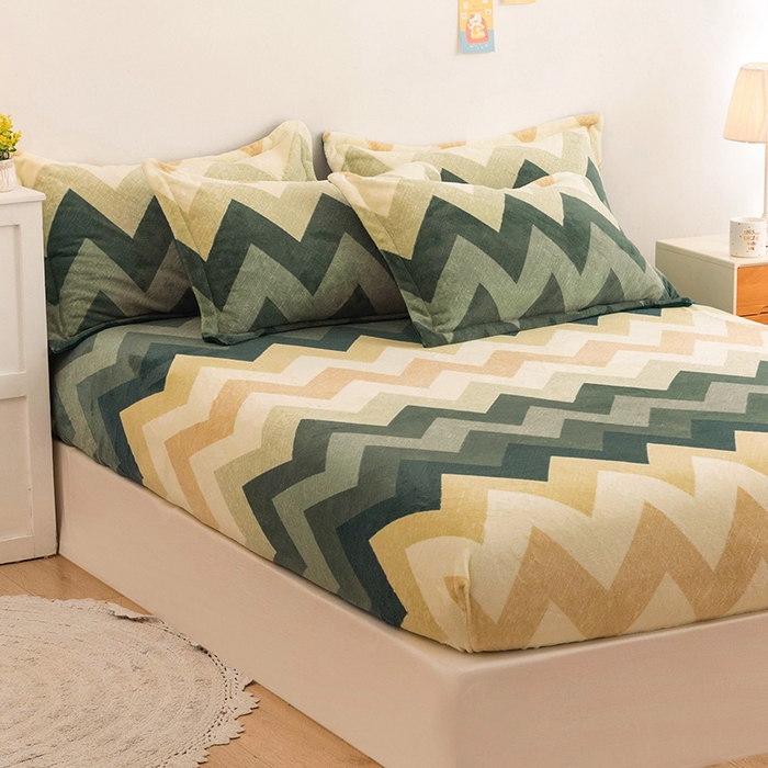 91家纺网 家纺一手货源 找家纺 金盛纺 2025新款高克重牛奶绒印花系列单床笠(可定制) 梦境（绿）