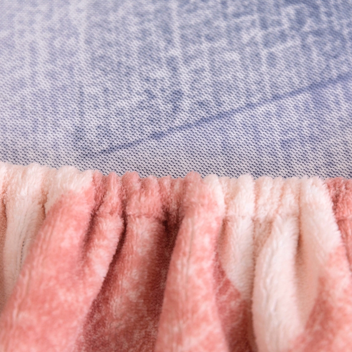 91家纺网 家纺一手货源 找家纺 金盛纺 2025新款高克重牛奶绒印花系列单床笠(可定制) 梦境（粉）