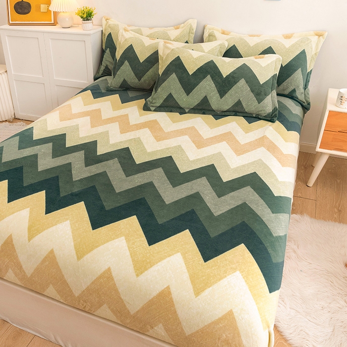 91家纺网 家纺一手货源 找家纺 金盛纺 2025新款高克重牛奶绒印花系列单床笠(可定制) 梦境（绿）