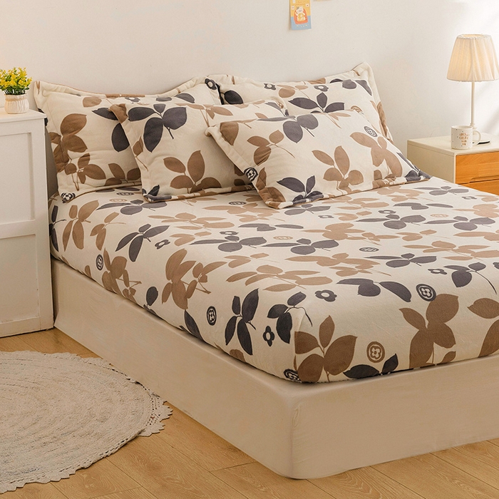 91家纺网 家纺一手货源 找家纺 金盛纺 2025新款高克重牛奶绒印花系列单床笠(可定制) 落叶