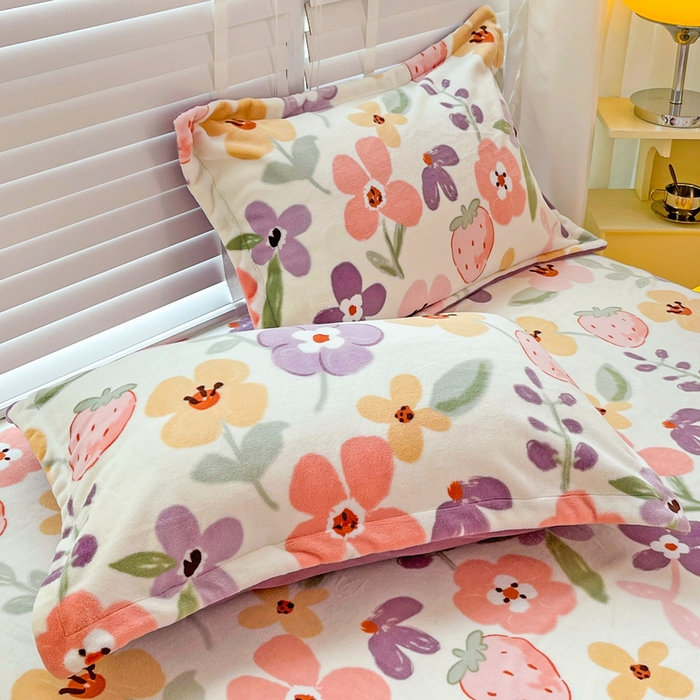 91家纺网 家纺一手货源 找家纺 金盛纺 2025新款高克重牛奶绒印花系列单床笠(可定制) 花香伊人