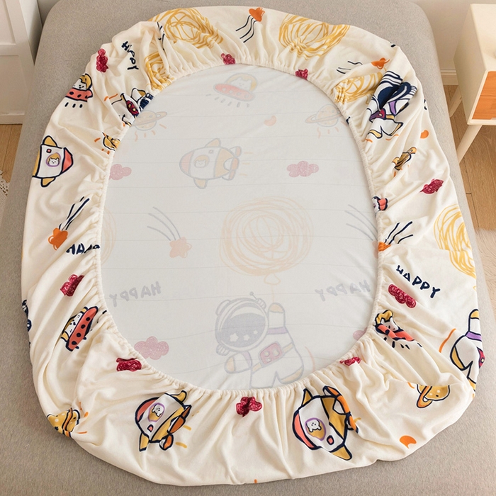 91家纺网 家纺一手货源 找家纺 金盛纺 2025新款高克重牛奶绒印花系列单床笠(可定制) 宇航员