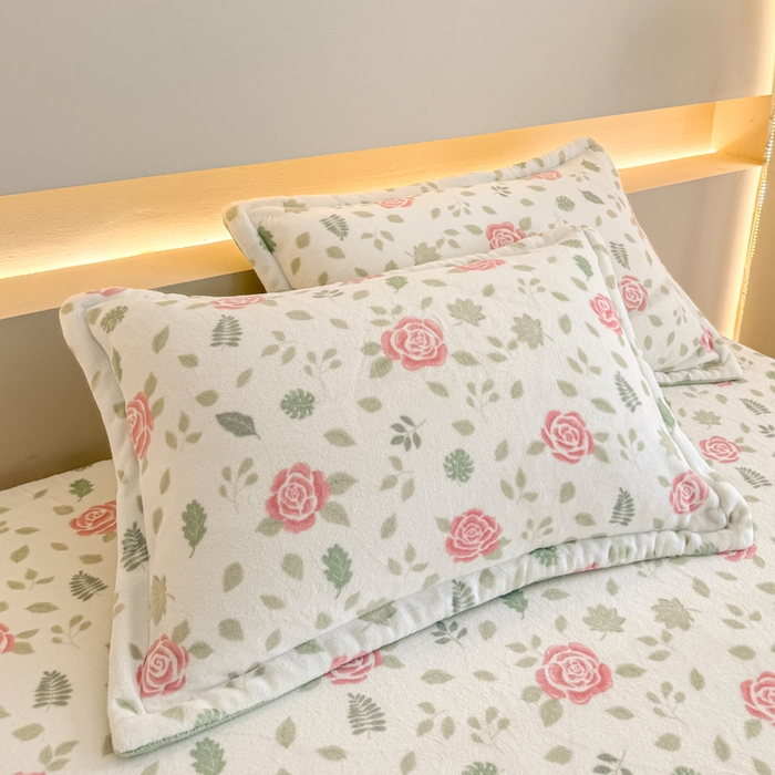 91家纺网 家纺一手货源 找家纺 金盛纺 2025新款高克重牛奶绒印花系列单床笠(可定制) 玫瑰花园