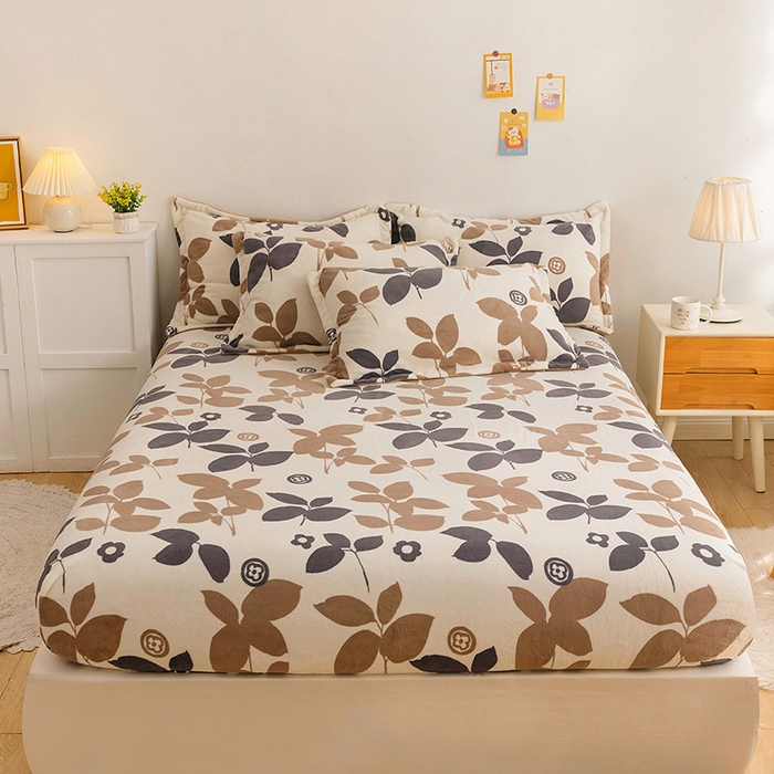 91家纺网 家纺一手货源 找家纺 金盛纺 2025新款高克重牛奶绒印花系列单床笠(可定制) 落叶