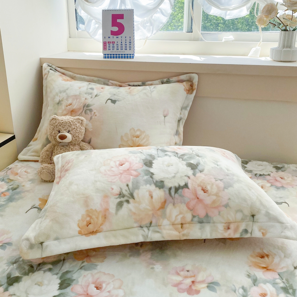 91家纺网 家纺一手货源 找家纺 金盛纺 2025新款高克重牛奶绒印花系列单床笠(可定制) 墨染