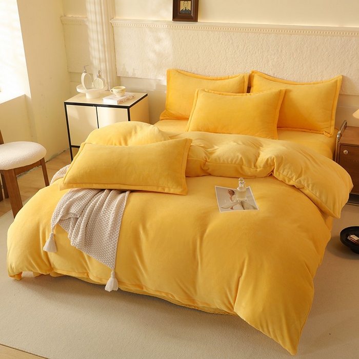 91家纺网 家纺一手货源 找家纺 优家居 2025秋冬高克重牛奶绒四件套纯色简约日式风床单款被套 奶酪黄