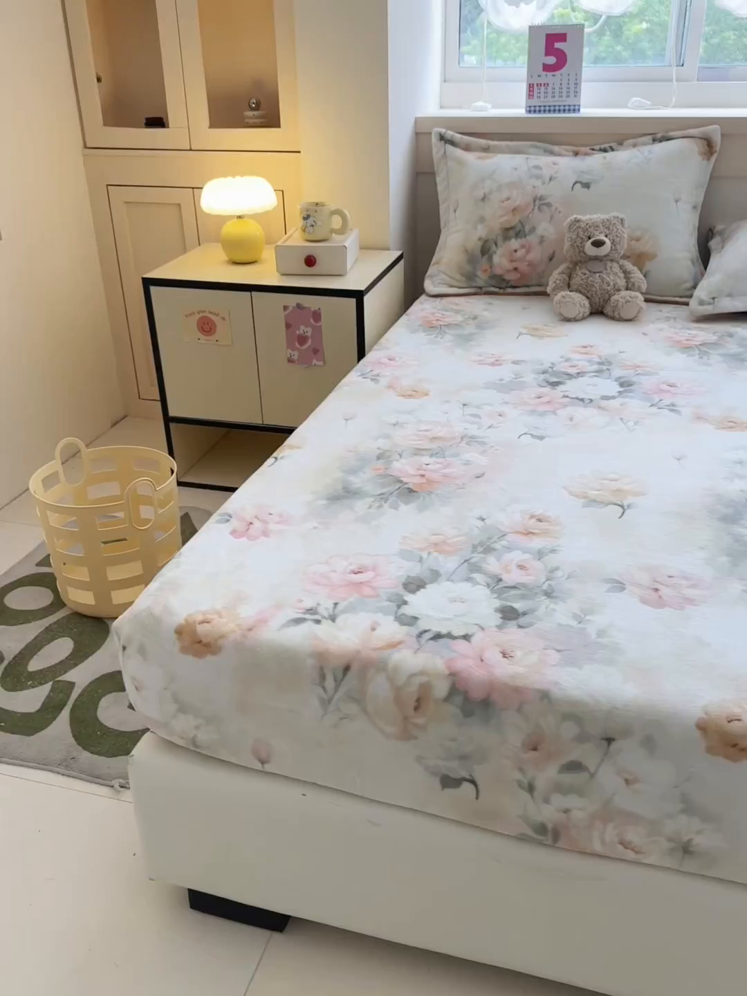 91家纺网 家纺一手货源 找家纺 金盛纺 2025新款高克重牛奶绒印花系列单床笠(可定制) 墨染