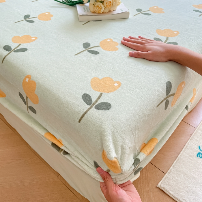 91家纺网 家纺一手货源 找家纺 金盛纺 2025新款高克重牛奶绒印花系列单床笠(可定制) 花仙子