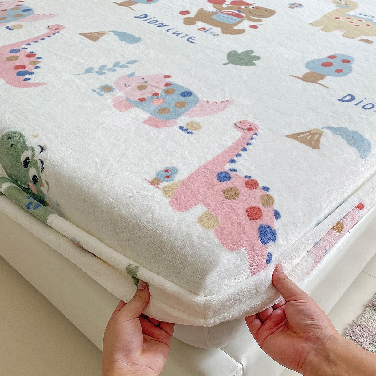 91家纺网 家纺一手货源 找家纺 金盛纺 2025新款高克重牛奶绒印花系列单床笠(可定制) 大宝贝