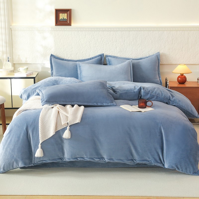 优家居 2025秋冬高克重牛奶绒四件套纯色简约日式风床单款被套 星空蓝