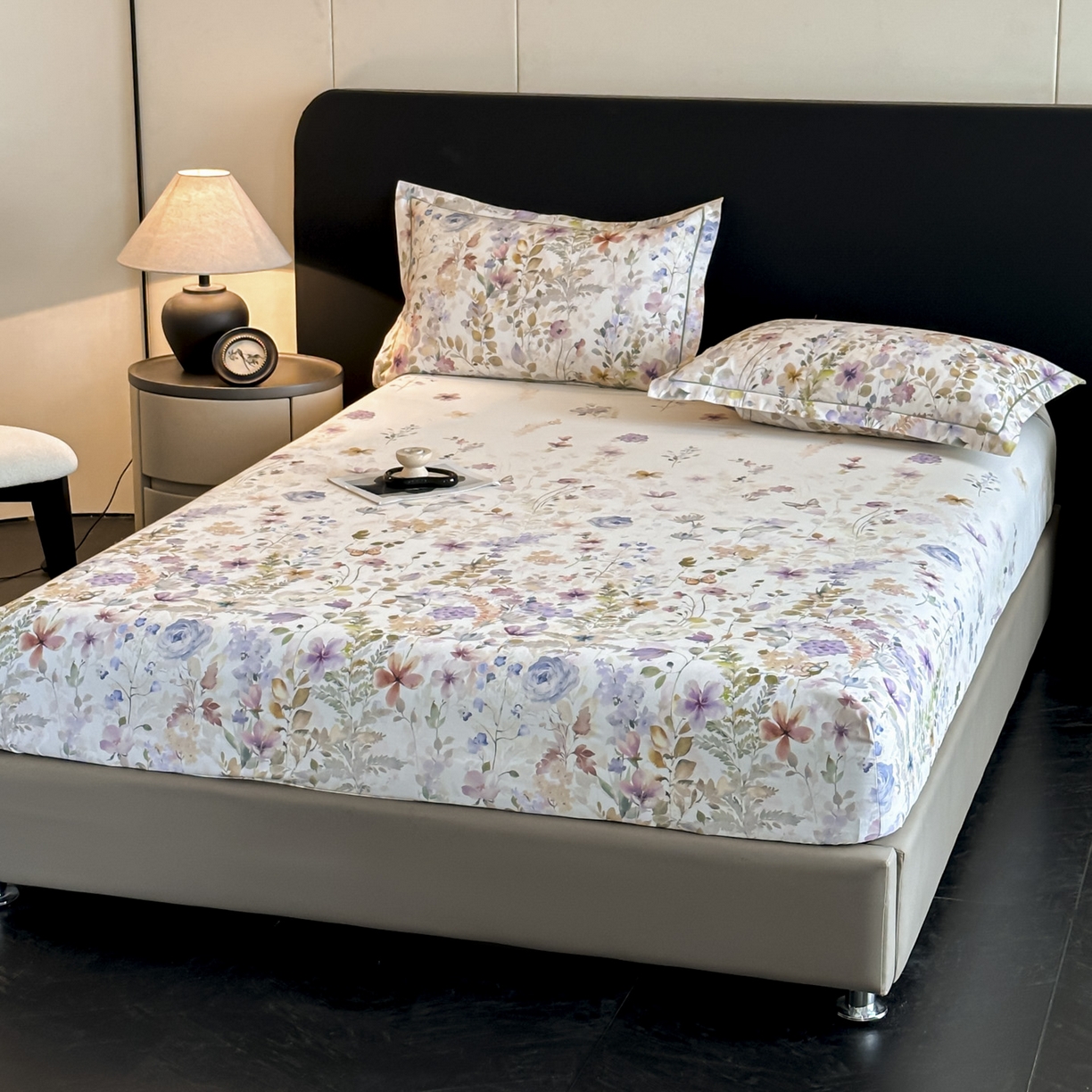 91家纺网 家纺一手货源 找家纺 大柏树 2025新款亲肤舒适全棉纯棉磨单床笠 床笠单件 花笺集米白