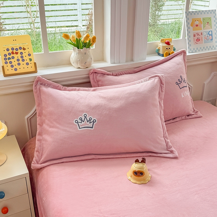 91家纺网 家纺一手货源 找家纺 （总）金盛纺 2025新款牛奶绒印花单枕套单品枕套枕套单件