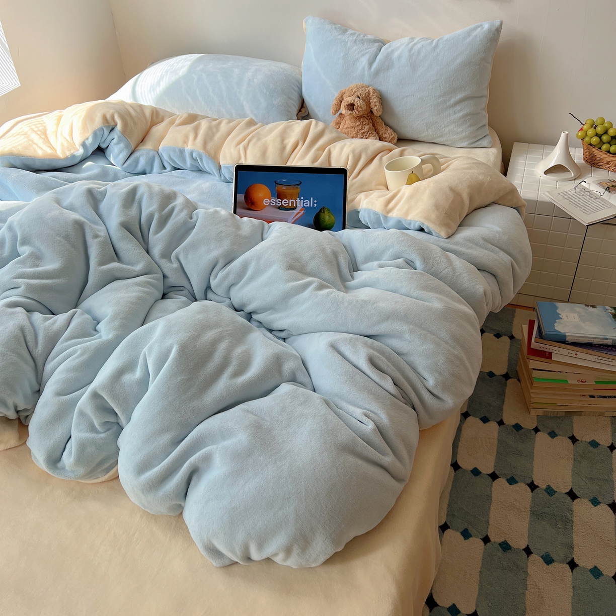 91家纺网 家纺一手货源 找家纺 六巷胡同 2025新款INS博主风纯色双拼A类牛奶绒四件套 海盐芝士