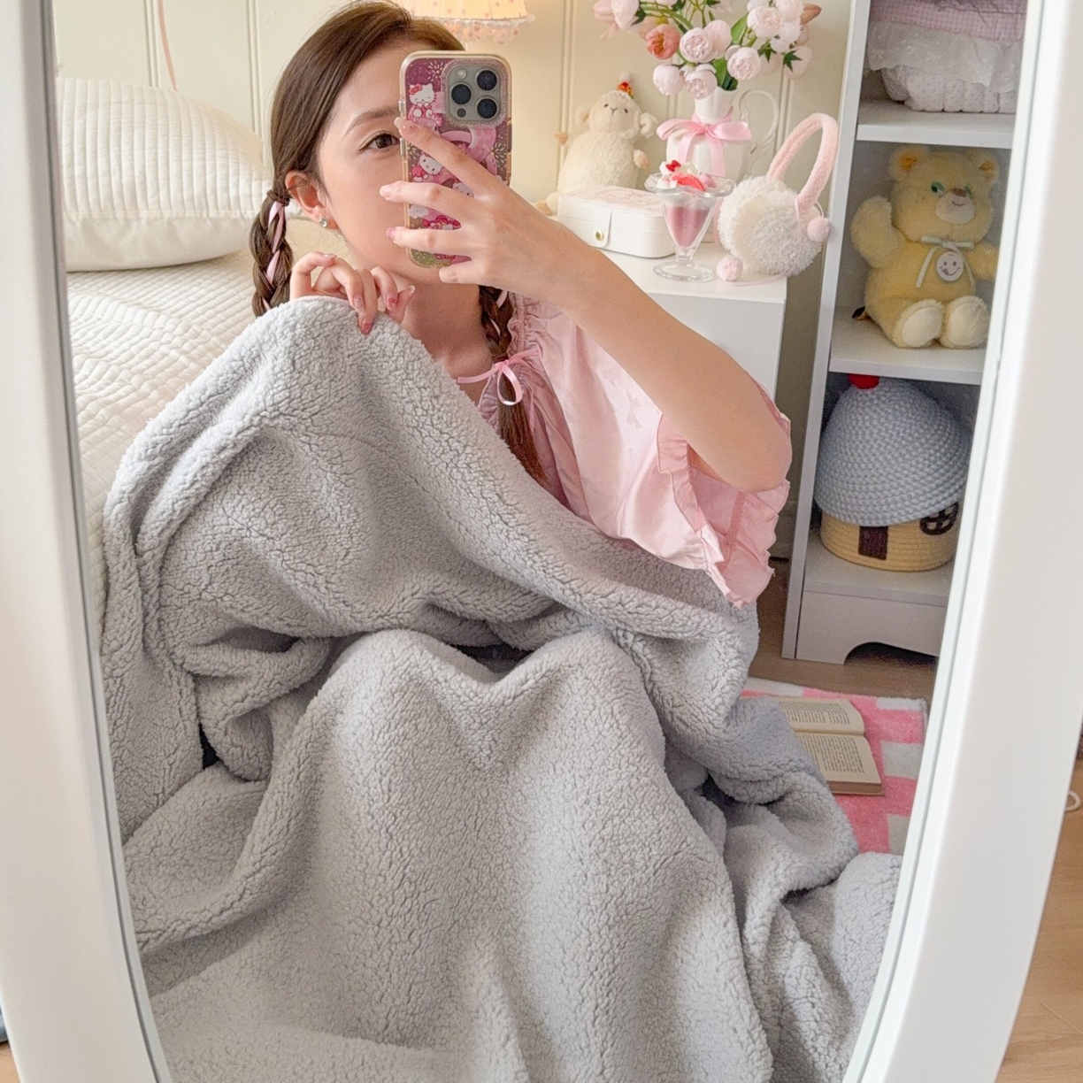 91家纺网 家纺一手货源 找家纺 顾里家纺 2025新款韩系糯叽叽纯色羊羔绒毯毯子 淡雾灰