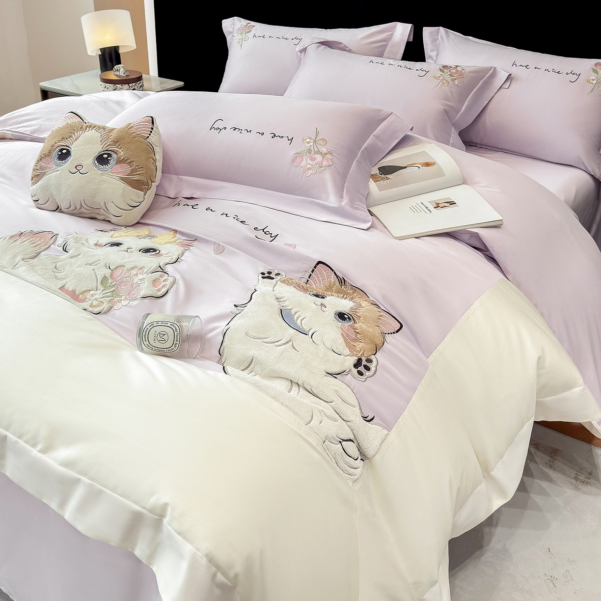 91家纺网 家纺一手货源 找家纺 （总）丞音家纺 2025新款轻奢卡通风A类50s双股100支贡缎长绒棉四件套刺绣全棉被套绣花床笠高档礼盒装