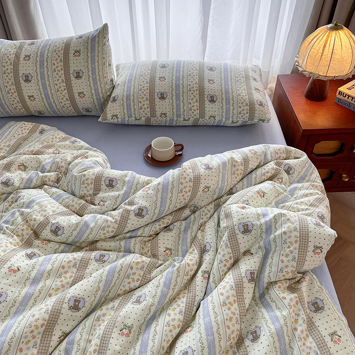 91家纺网 家纺一手货源 找家纺 典曼家纺 2025新款A类母婴级抗菌有氧双层纱亲肤小清新印花三件套四件套 三宅一熊