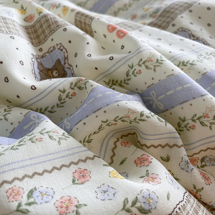 91家纺网 家纺一手货源 找家纺 典曼家纺 2025新款A类母婴级抗菌有氧双层纱亲肤小清新印花三件套四件套 三宅一熊