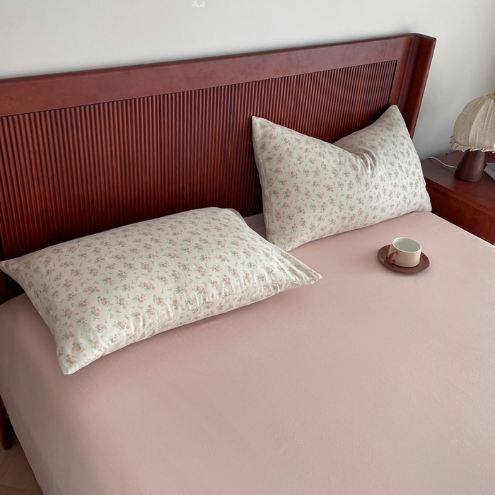 91家纺网 家纺一手货源 找家纺 典曼家纺 2025新款A类母婴级抗菌有氧双层纱亲肤小清新印花三件套四件套 花田错