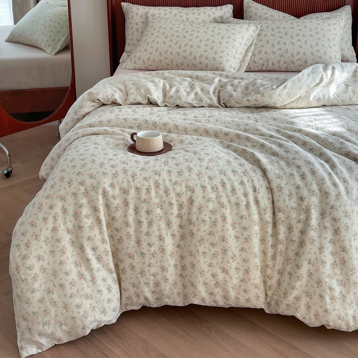 91家纺网 家纺一手货源 找家纺 典曼家纺 2025新款A类母婴级抗菌有氧双层纱亲肤小清新印花三件套四件套 花田错