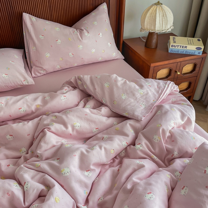 91家纺网 家纺一手货源 找家纺 典曼家纺 2025新款A类母婴级抗菌有氧双层纱亲肤小清新印花三件套四件套 凯蒂猫