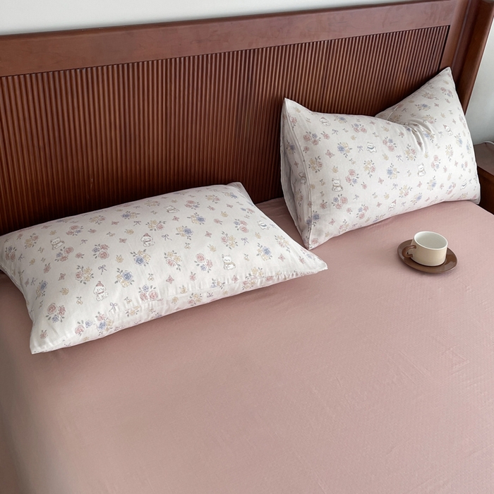 91家纺网 家纺一手货源 找家纺 典曼家纺 2025新款A类母婴级抗菌有氧双层纱亲肤小清新印花三件套四件套 萌宠乐园