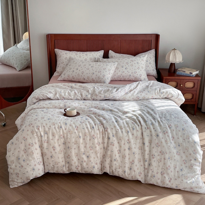 91家纺网 家纺一手货源 找家纺 典曼家纺 2025新款A类母婴级抗菌有氧双层纱亲肤小清新印花三件套四件套 萌宠乐园