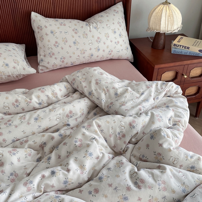 91家纺网 家纺一手货源 找家纺 典曼家纺 2025新款A类母婴级抗菌有氧双层纱亲肤小清新印花三件套四件套 萌宠乐园