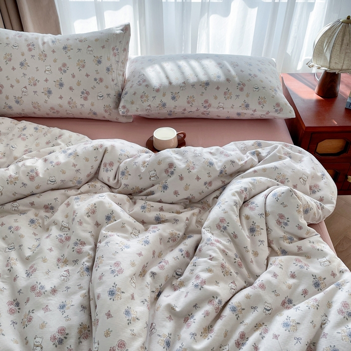 91家纺网 家纺一手货源 找家纺 典曼家纺 2025新款A类母婴级抗菌有氧双层纱亲肤小清新印花三件套四件套 萌宠乐园