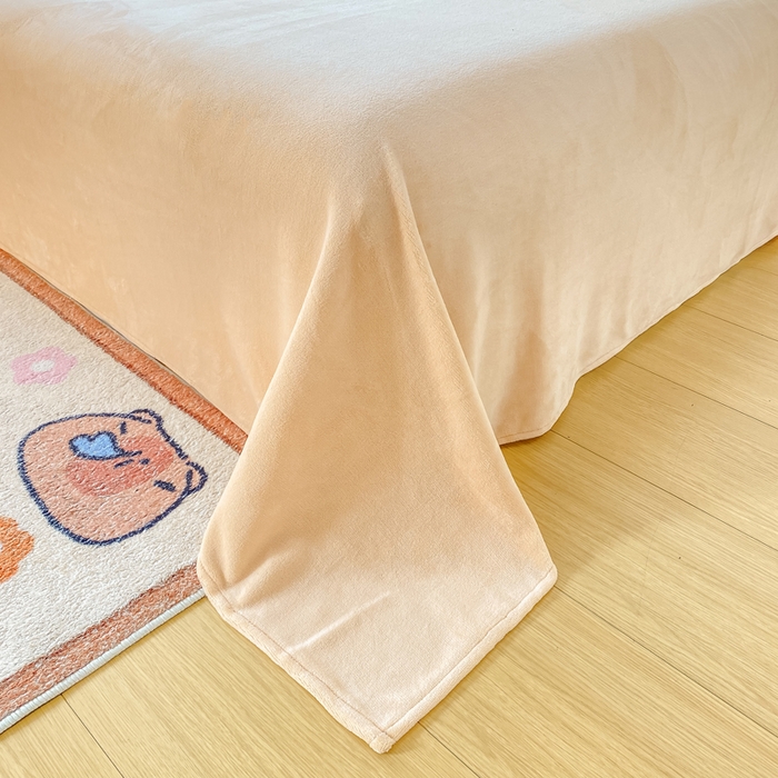 91家纺网 家纺一手货源 找家纺 红日子纺织品 2025新款高克重牛奶绒印花四件套 爱情小熊