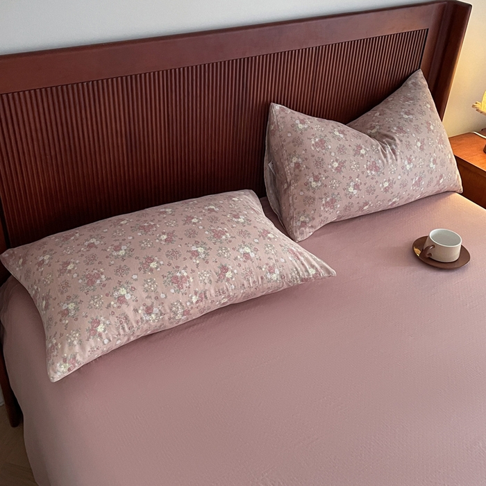 91家纺网 家纺一手货源 找家纺 典曼家纺 2025新款A类母婴级抗菌有氧双层纱亲肤小清新印花三件套四件套 蔷薇花园