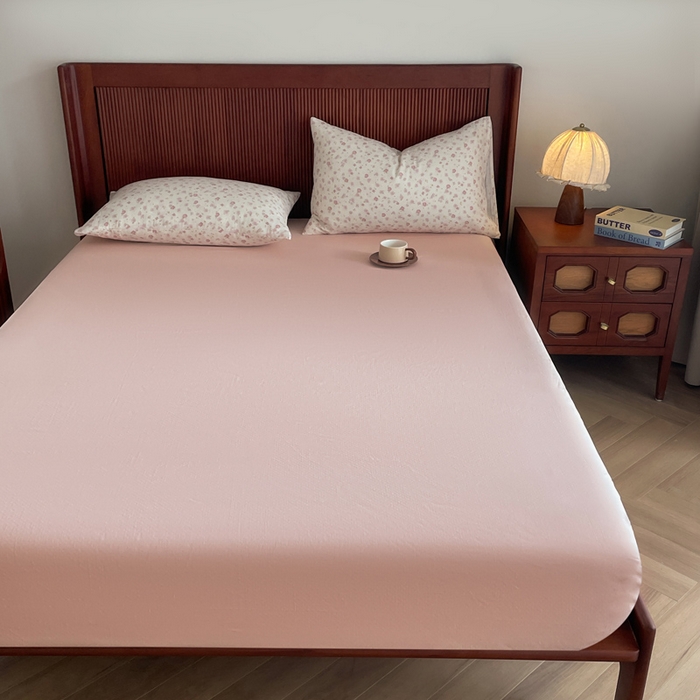 91家纺网 家纺一手货源 找家纺 典曼家纺 2025新款A类母婴级抗菌有氧双层纱亲肤小清新印花三件套四件套 桃汁夭夭