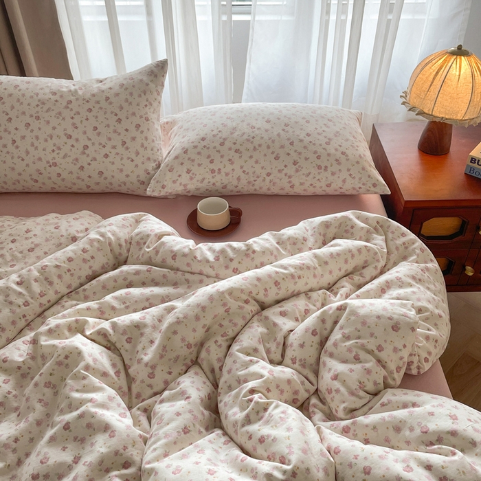 91家纺网 家纺一手货源 找家纺 典曼家纺 2025新款A类母婴级抗菌有氧双层纱亲肤小清新印花三件套四件套 桃汁夭夭