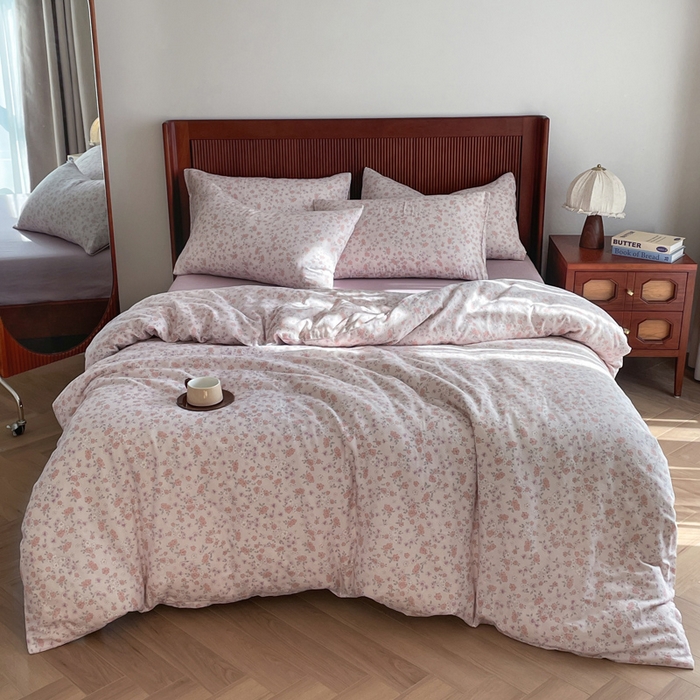 91家纺网 家纺一手货源 找家纺 典曼家纺 2025新款A类母婴级抗菌有氧双层纱亲肤小清新印花三件套四件套 阳春三月