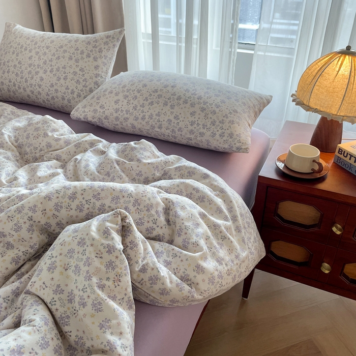 91家纺网 家纺一手货源 找家纺 典曼家纺 2025新款A类母婴级抗菌有氧双层纱亲肤小清新印花三件套四件套 紫藤