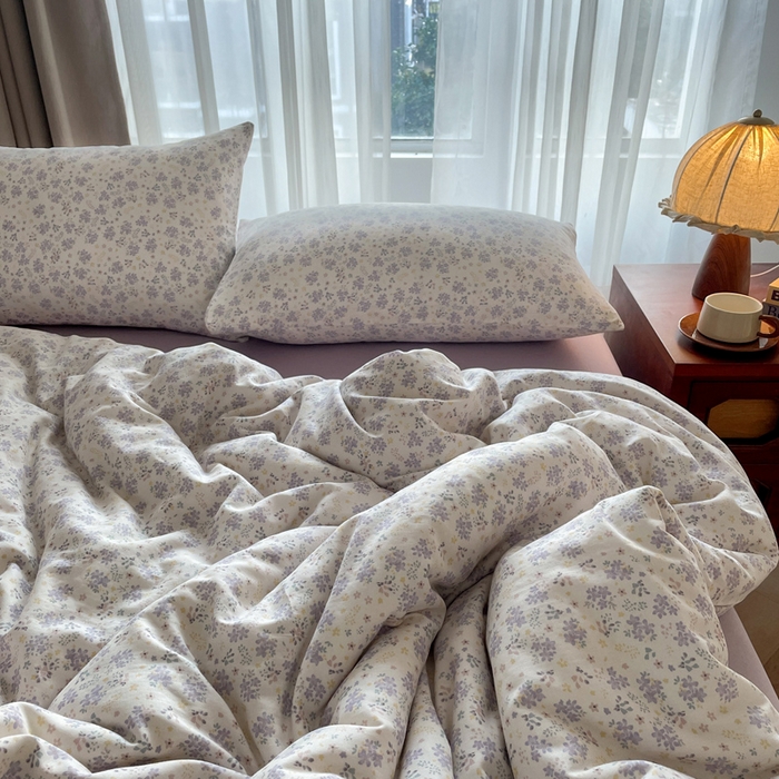 91家纺网 家纺一手货源 找家纺 典曼家纺 2025新款A类母婴级抗菌有氧双层纱亲肤小清新印花三件套四件套 紫藤