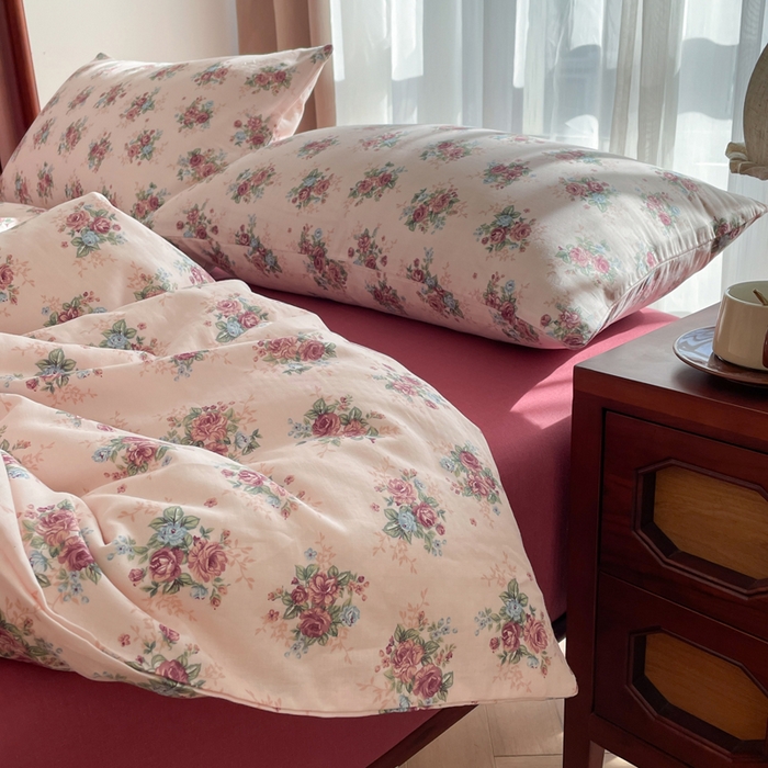 91家纺网 家纺一手货源 找家纺 典曼家纺 2025新款A类母婴级抗菌有氧双层纱亲肤小清新印花三件套四件套 花样年华