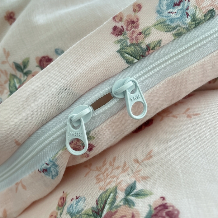 91家纺网 家纺一手货源 找家纺 典曼家纺 2025新款A类母婴级抗菌有氧双层纱亲肤小清新印花三件套四件套 花样年华